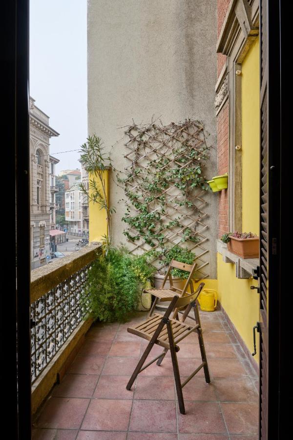 Artist Nadia'S Apartment In Porta Vercellina Milão Exterior foto