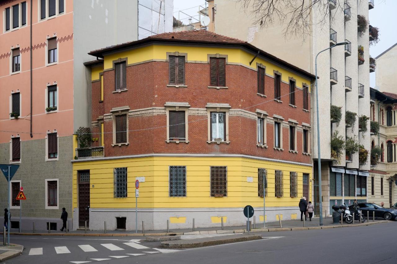 Artist Nadia'S Apartment In Porta Vercellina Milão Exterior foto